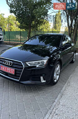 Седан Audi A3 2017 в Одессе