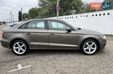 Седан Audi A3 2015 в 