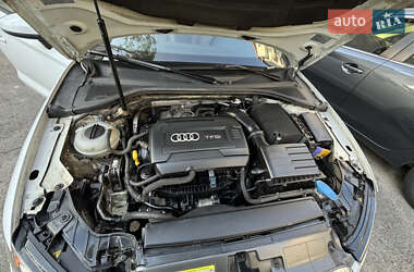 Седан Audi A3 2015 в 