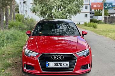 Седан Audi A3 2016 в 