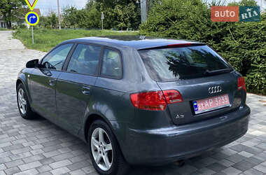 Хэтчбек Audi A3 2007 в 