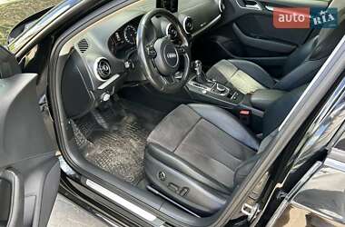 Хэтчбек Audi A3 2016 в 