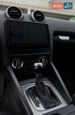 Хэтчбек Audi A3 2011 в 