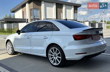Седан Audi A3 2015 в 