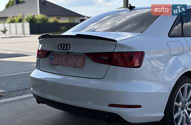Седан Audi A3 2015 в 