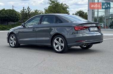 Седан Audi A3 2017 в 