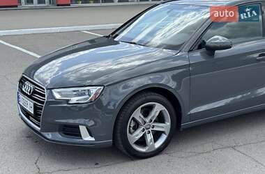 Седан Audi A3 2017 в 