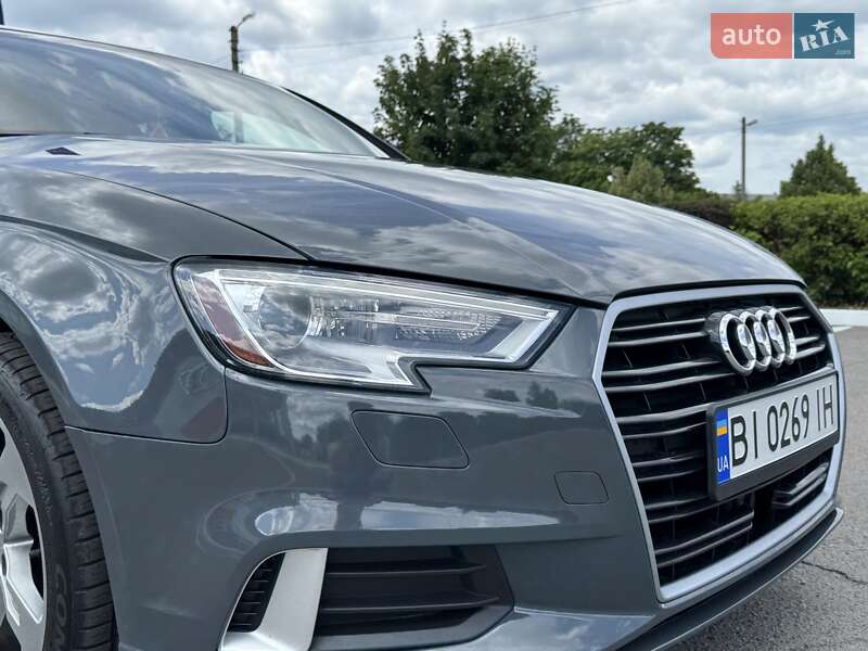 Седан Audi A3 2017 в Полтаве