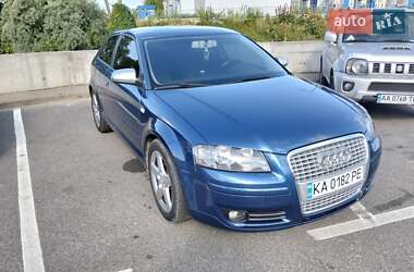Хэтчбек Audi A3 2006 в 