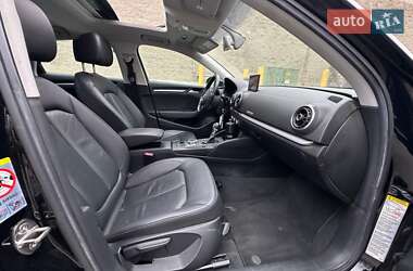 Седан Audi A3 2015 в 