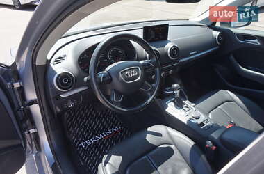 Седан Audi A3 2016 в 