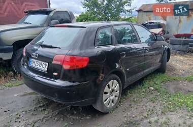 Хэтчбек Audi A3 2005 в 