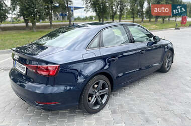 Седан Audi A3 2017 в 