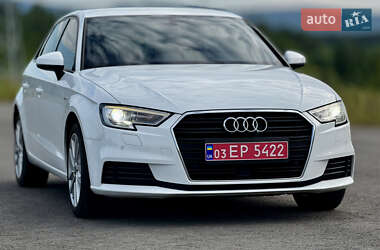 Хэтчбек Audi A3 2020 в 