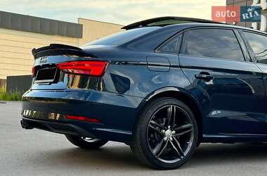 Седан Audi A3 2016 в 