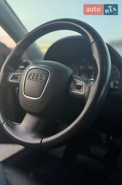 Хэтчбек Audi A3 2012 в 