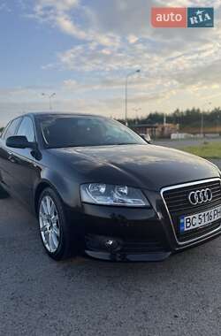 Хэтчбек Audi A3 2012 в 
