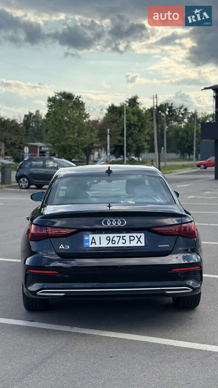Седан Audi A3 2022 в Киеве