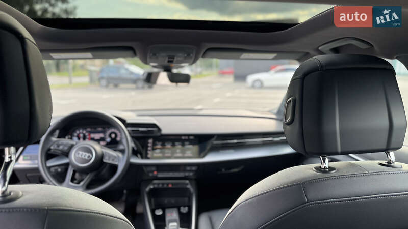 Седан Audi A3 2022 в Киеве