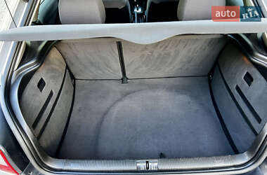 Хэтчбек Audi A3 2001 в 