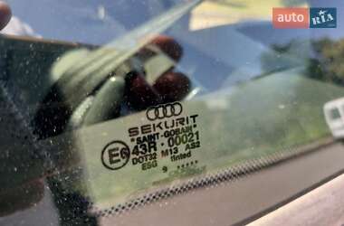 Хэтчбек Audi A3 1999 в 