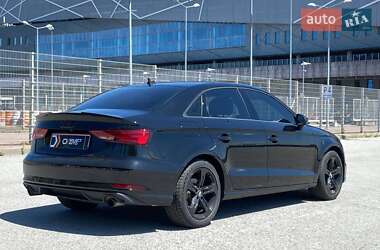 Седан Audi A3 2018 в 