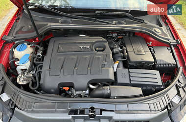 Хэтчбек Audi A3 2010 в 