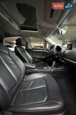Седан Audi A3 2014 в 