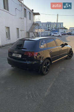 Хэтчбек Audi A3 2006 в 