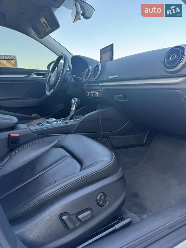Седан Audi A3 2016 в Ровно фото 18 Седан Audi A3 2016 в Ровно