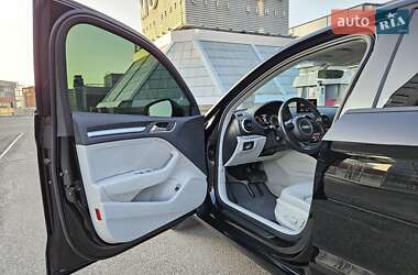 Седан Audi A3 2016 в 