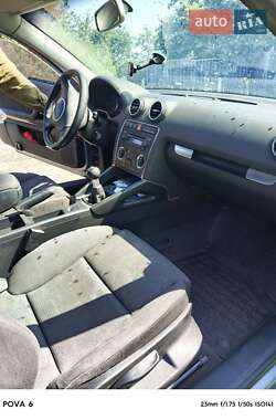 Хэтчбек Audi A3 2005 в 