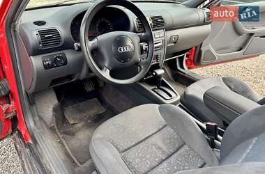 Хэтчбек Audi A3 1999 в 