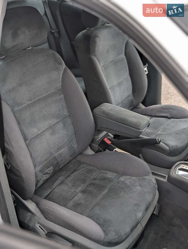 Хэтчбек Audi A3 2000 в Дубно