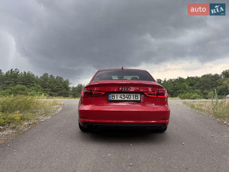 Седан Audi A3 2013 в Каменском