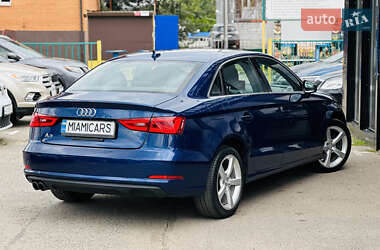 Седан Audi A3 2015 в 