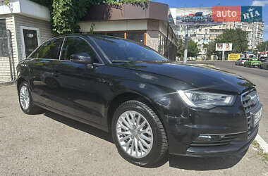 Седан Audi A3 2016 в 