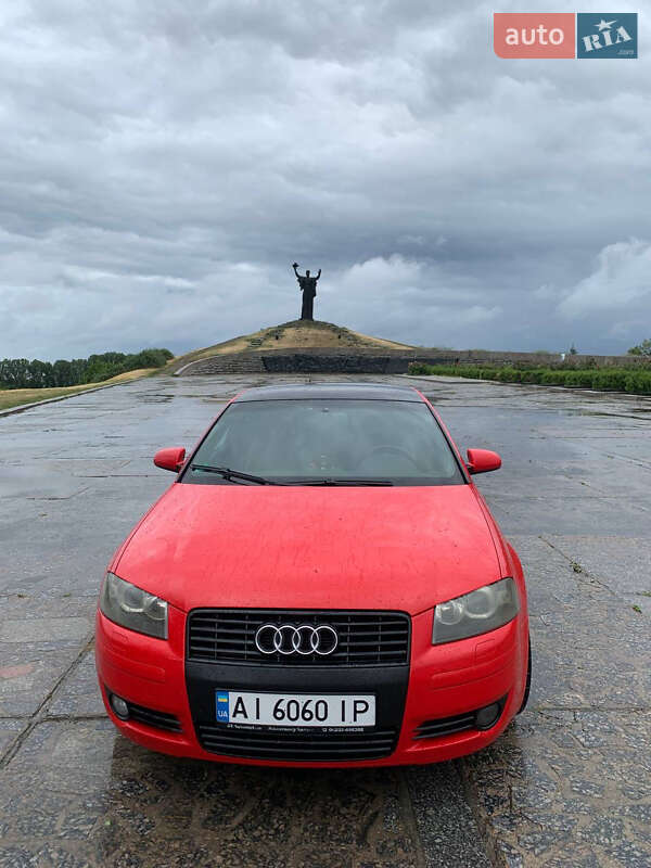Хэтчбек Audi A3 2004 в Черкассах