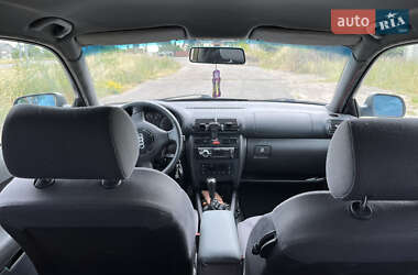 Хэтчбек Audi A3 1998 в 