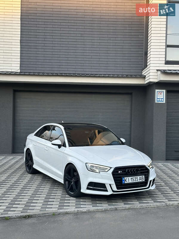 Седан Audi A3 2016 в Белой Церкви