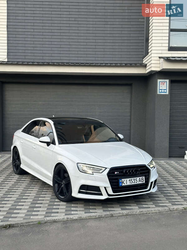 Седан Audi A3 2016 в Белой Церкви