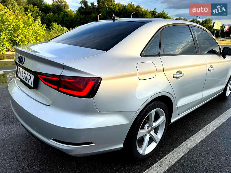 Седан Audi A3 2014 в Ирпене