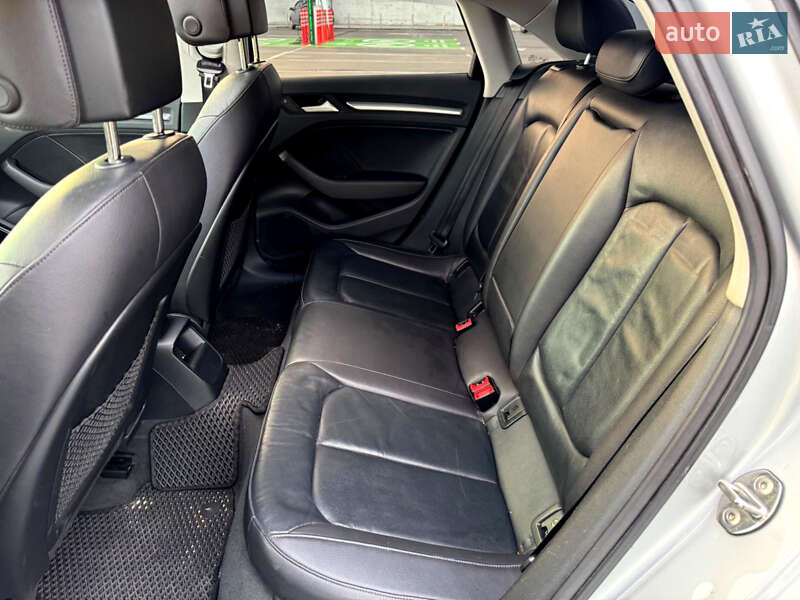 Седан Audi A3 2014 в Ирпене