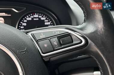 Хэтчбек Audi A3 2016 в 