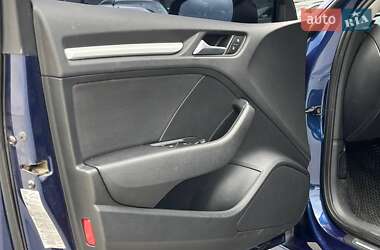 Хэтчбек Audi A3 2016 в 