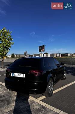 Хэтчбек Audi A3 2010 в 