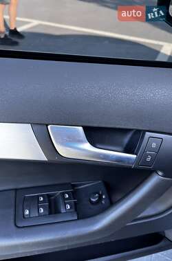 Хэтчбек Audi A3 2010 в 
