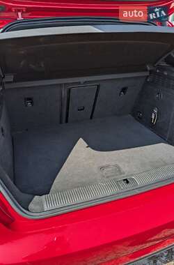 Хэтчбек Audi A3 2016 в 