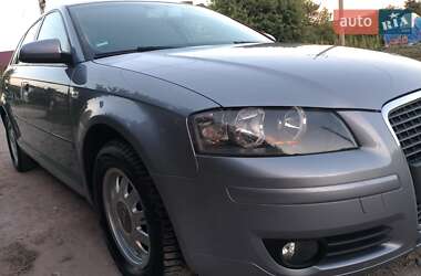 Хэтчбек Audi A3 2005 в 