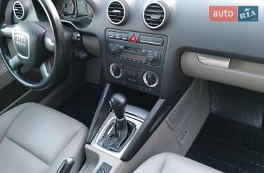 Хэтчбек Audi A3 2005 в 